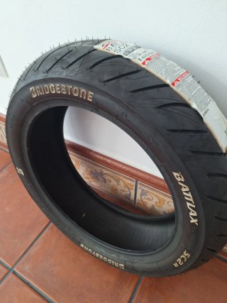 Bridgestone Battlax SC2 160/60R15 67H TMAX 560