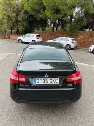 Citroen C5 2009  1.8 127 cv 157.000 km pegatina C