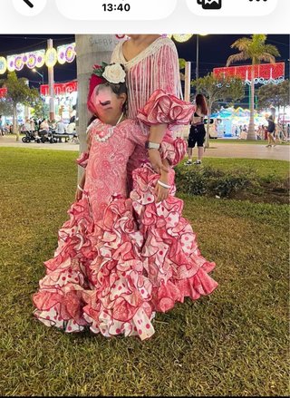 Trajes de flamenca madre e hija