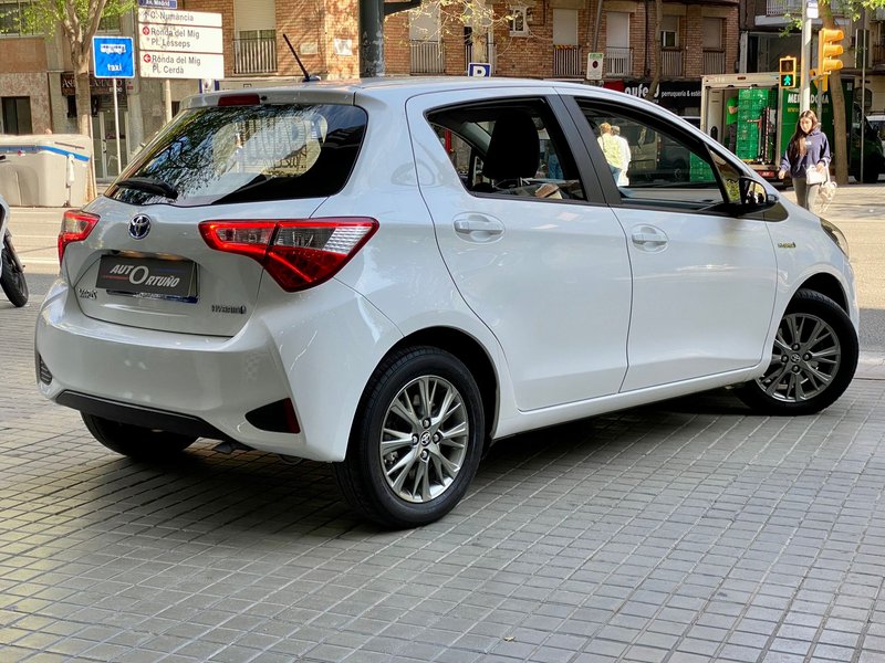Toyota Yaris 2019, foto 4