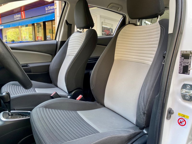 Toyota Yaris 2019, foto 7