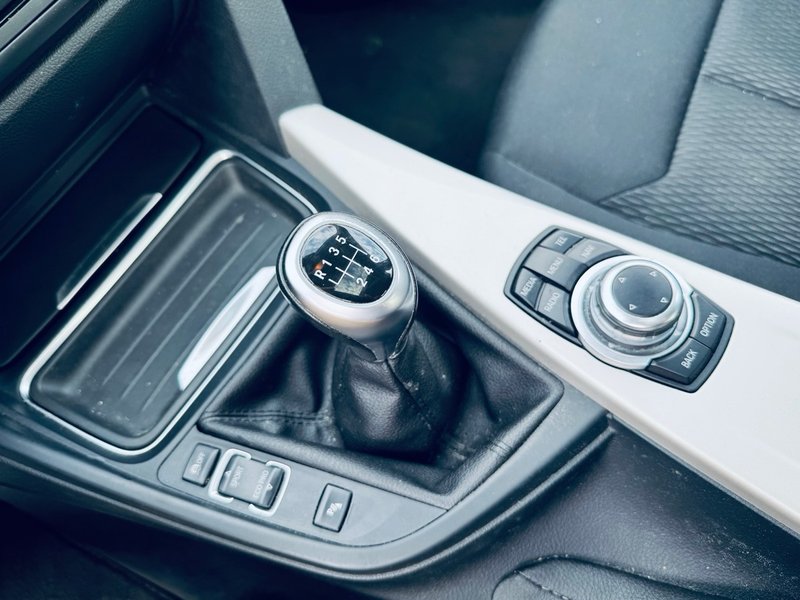 BMW Serie 3 2014, foto 17