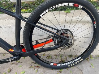 Bicicleta MTB Carbono CODE