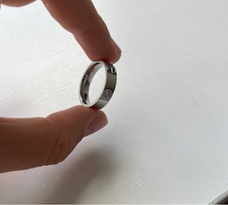Anillo Plateado con Detalles