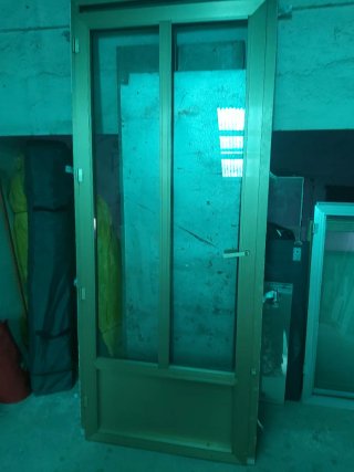Puerta de Calle de Aluminio