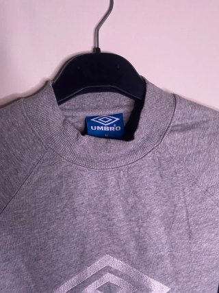 Sweatshirt Umbro Cinzenta