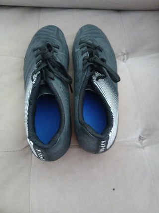 Botas de fútbol Kipsta talla 40