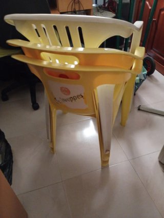 Set de 3 Sillones de Plástico