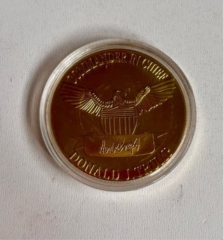 Moneda Conmemorativa Donald Trump 2024