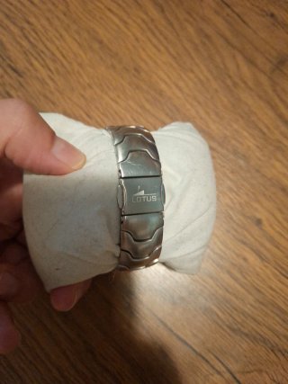 Reloj Lotus Elegante Mujer