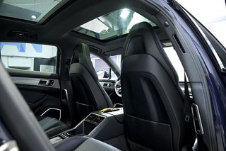 Porsche Panamera   4