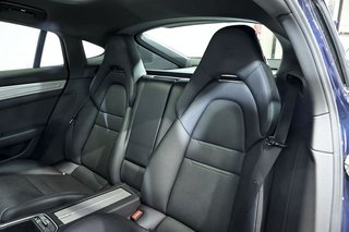 Porsche Panamera   4