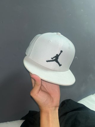 Gorra Jordan Blanca
