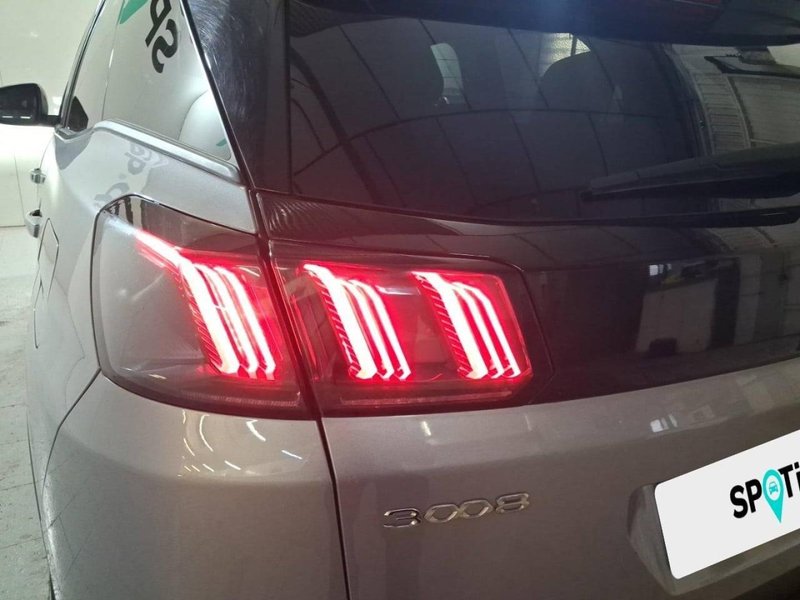 Peugeot 3008 2023, foto 16
