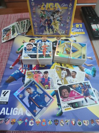 Lote 243 Cromos Liga 26-27. 1°, 2 y 3° edición.