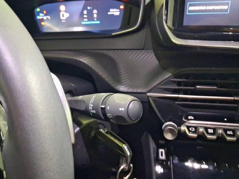 Peugeot 2008 2025, foto 11