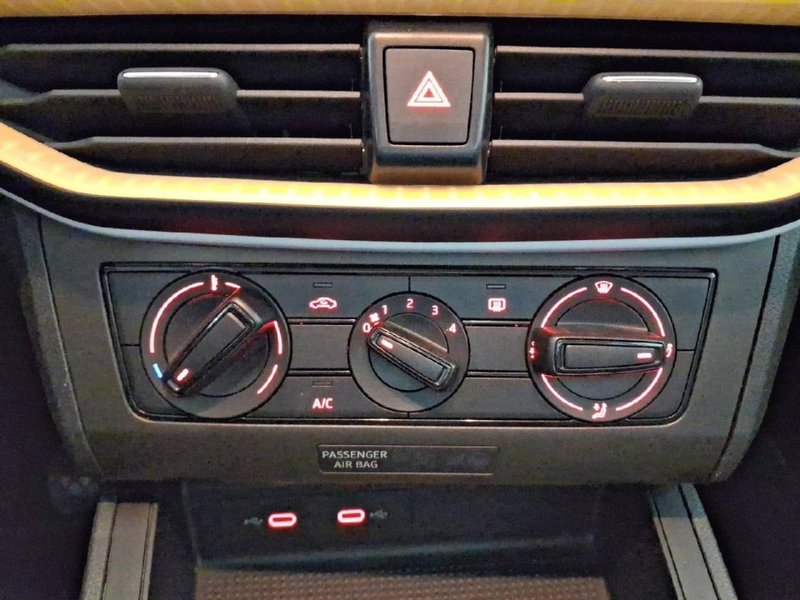 SEAT Ibiza 1.0 MPI Reference (2021) 2023, foto 17