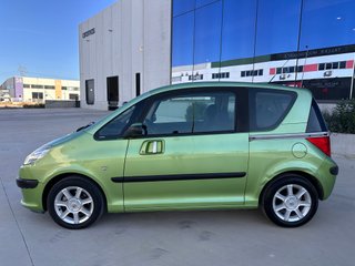 Peugeot 1007 2006