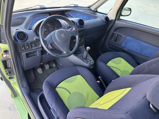 Peugeot 1007 2006