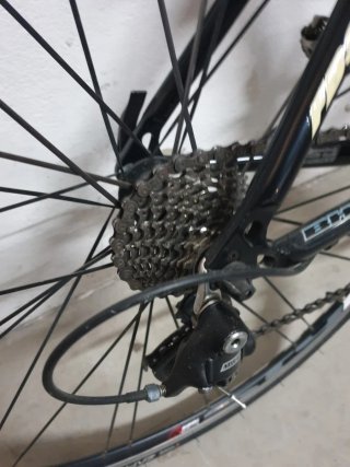 Bicicleta de carretera BH