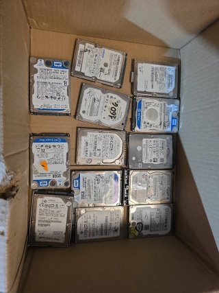 Lote de 13 Discos Duros HDD