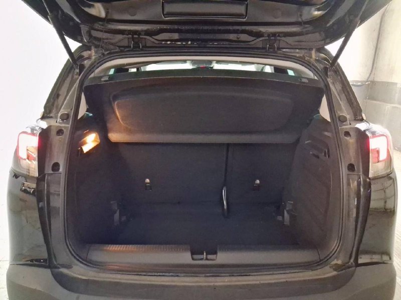 Opel Crossland 2022, foto 7