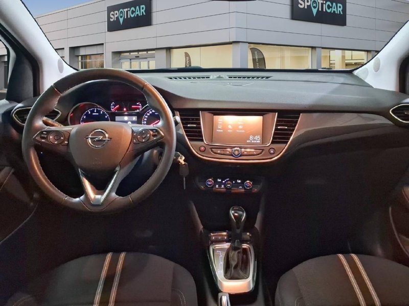 Opel Crossland 2022, foto 9