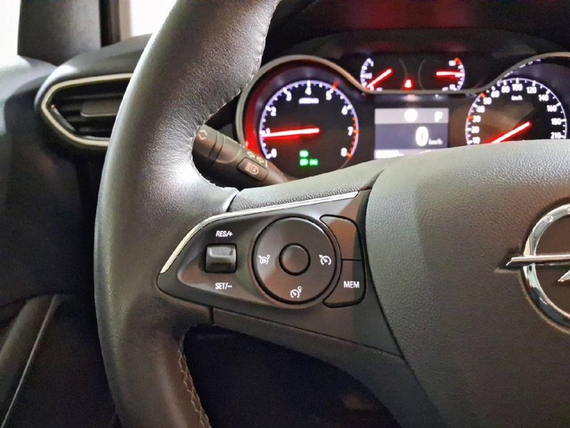 Opel Crossland 2022, foto 14