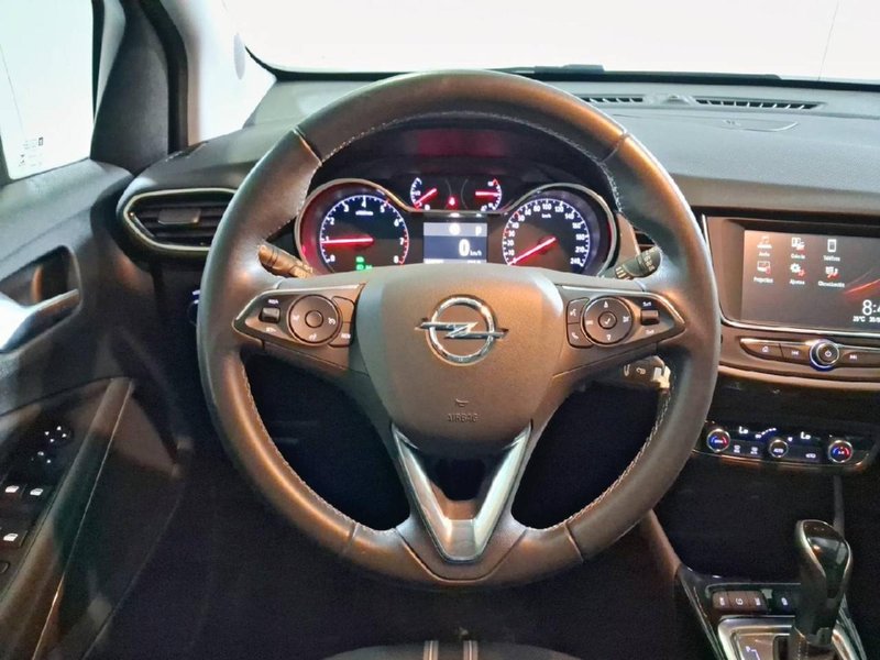 Opel Crossland 2022, foto 17