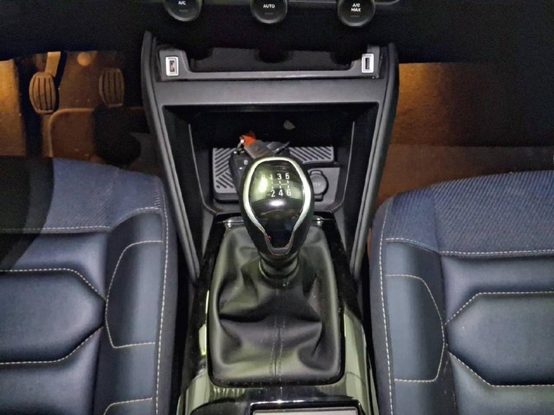 Citroën C4 2021, foto 14