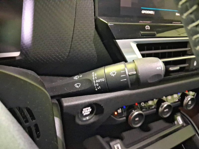 Citroën C4 2021, foto 15