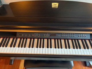 Piano Digital Yamaha Clavinova