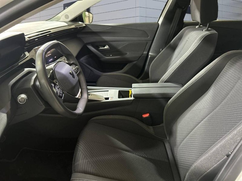 Peugeot 308 2022, foto 11