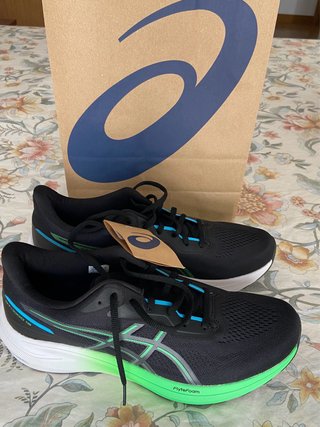 Zapatillas ASICS GT 1000 13 Negras y Verdes T44
