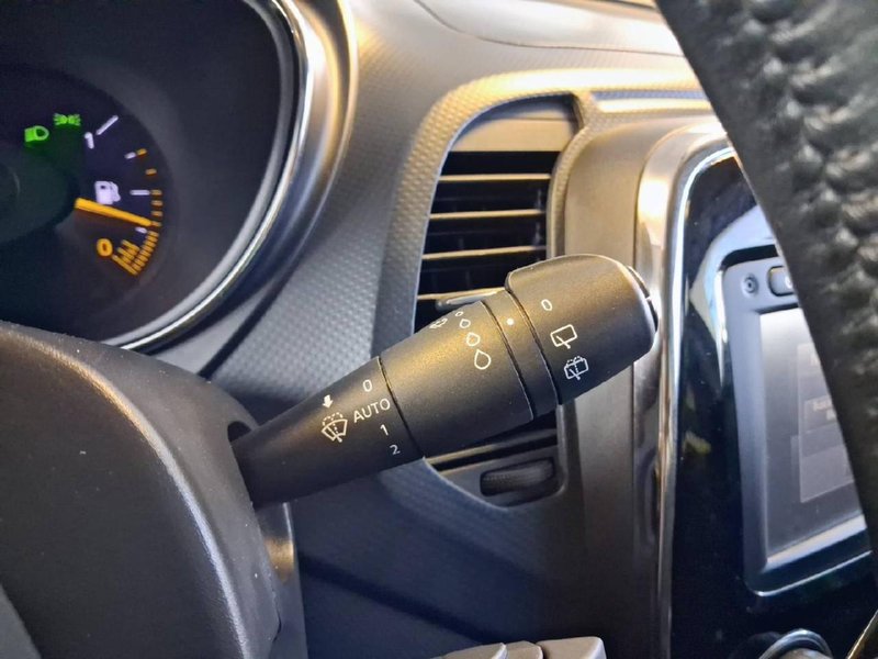 Renault Captur TCe Energy eco2 S&S Zen 2015, foto 10
