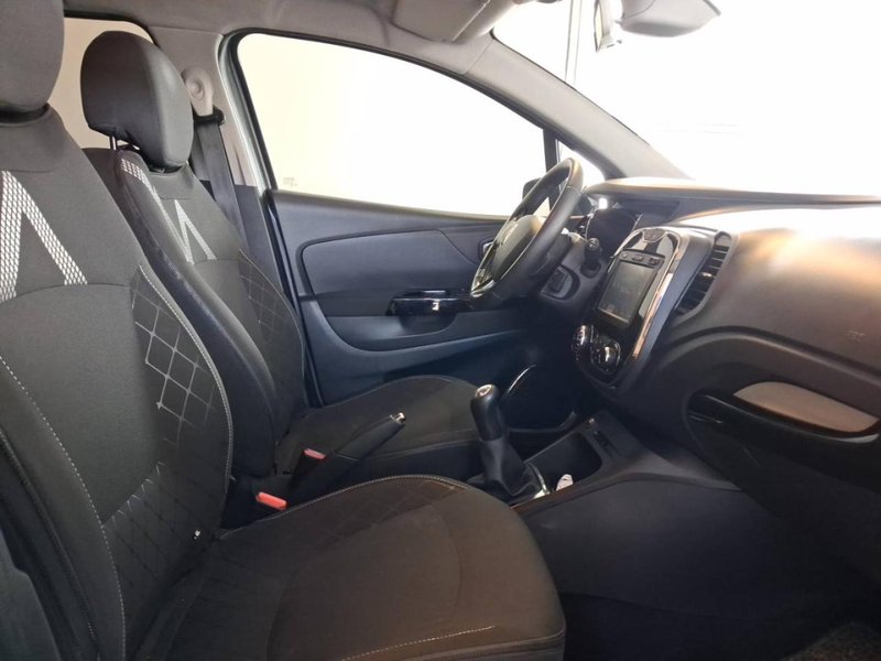 Renault Captur TCe Energy eco2 S&S Zen 2015, foto 22