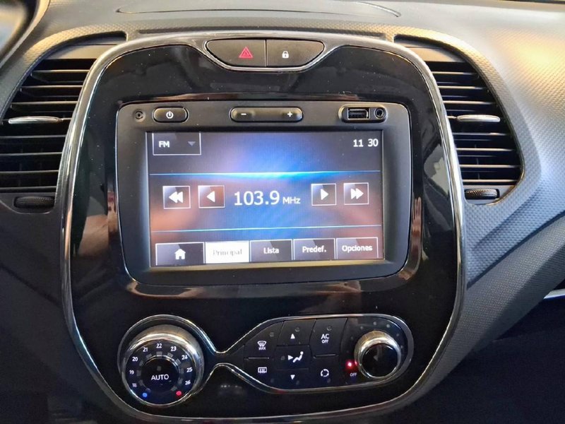 Renault Captur TCe Energy eco2 S&S Zen 2015, foto 23