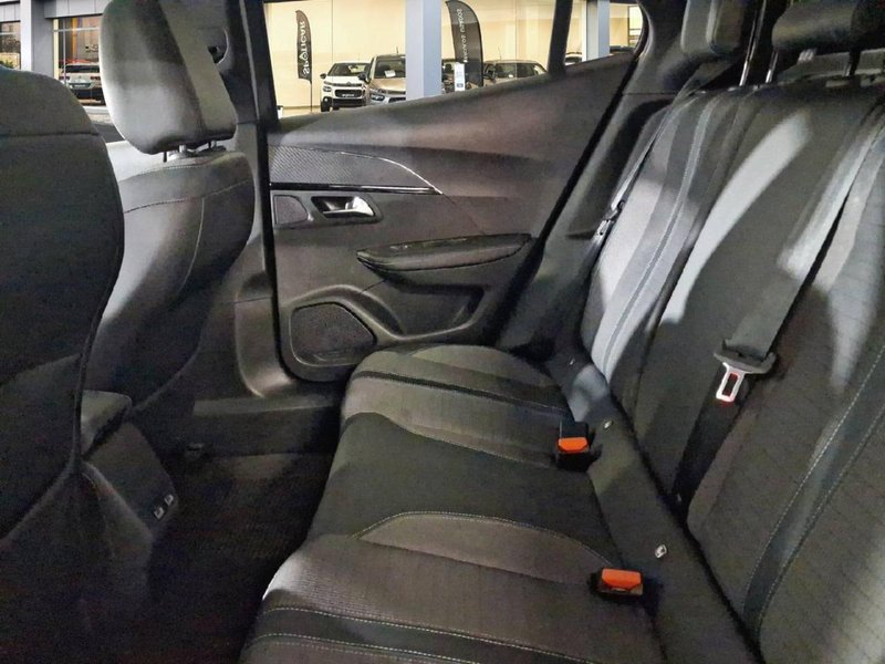 Peugeot 2008 Allure Pack Puretech S&S BVM6 (2021) 2021, foto 12