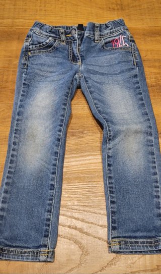 Jeans Benetton bambina taglia 53cm x 24cm