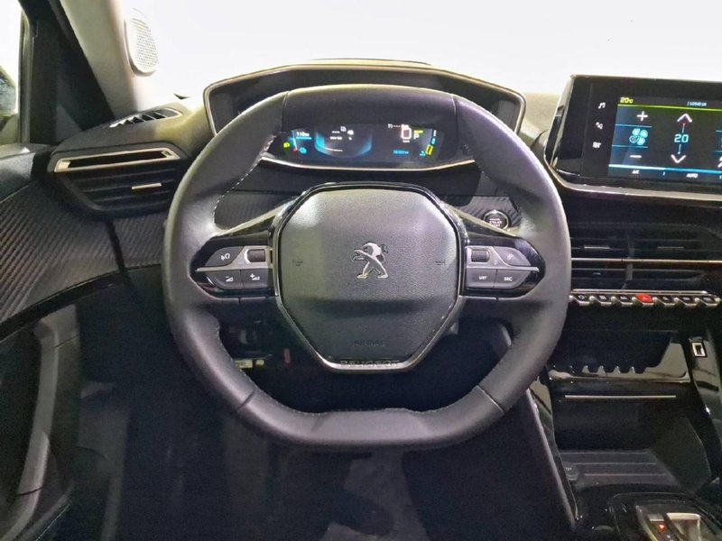 Peugeot e-2008 Eléctrico Allure Pack (2021) 2022, foto 9