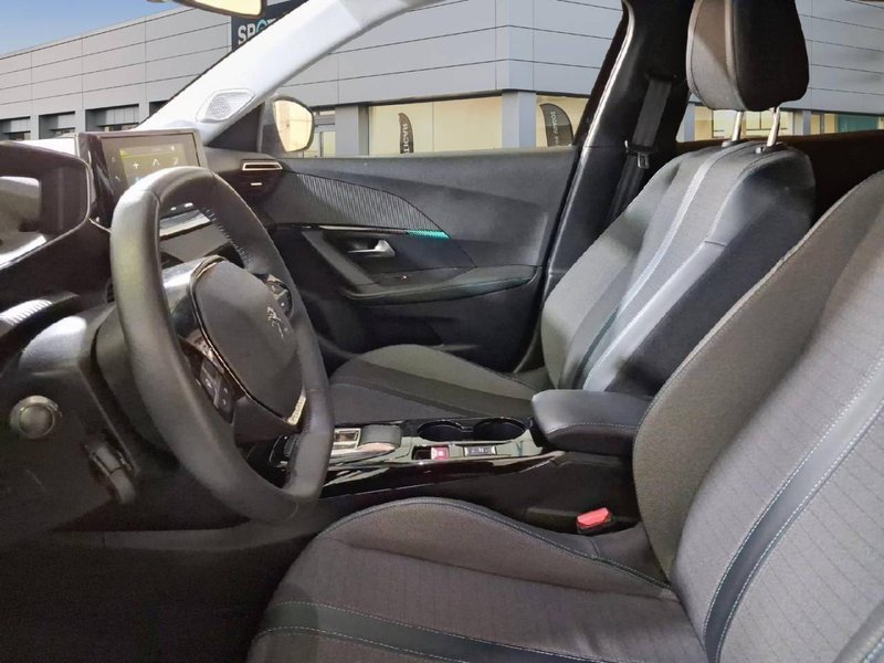 Peugeot e-2008 Eléctrico Allure Pack (2021) 2022, foto 20