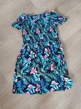 Vestido niña estampado tropical. Talla 158 cm
