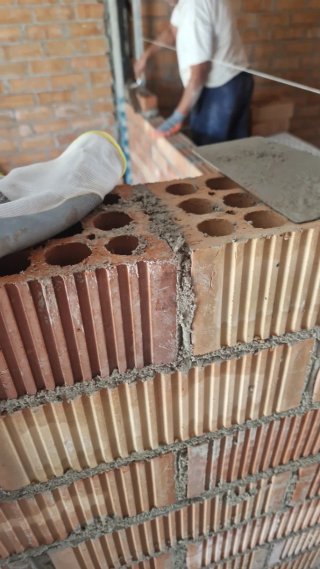 Herramientas de albañilería y fontanería