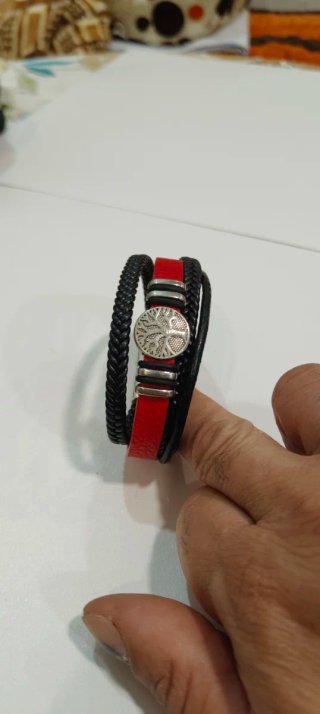 Pulsera de Cuero Negra y Roja