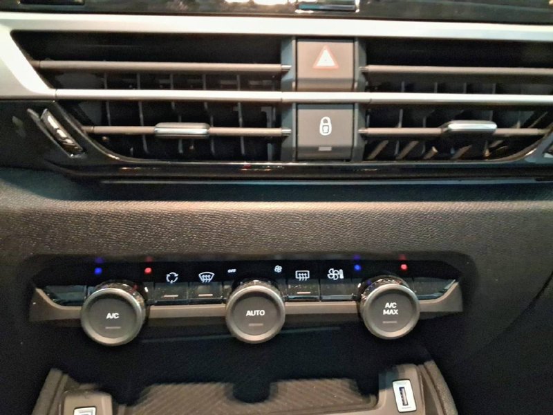 Citroën C4 2025, foto 14