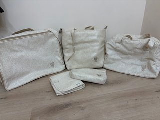 Set Bolsos Bebé Cambrass