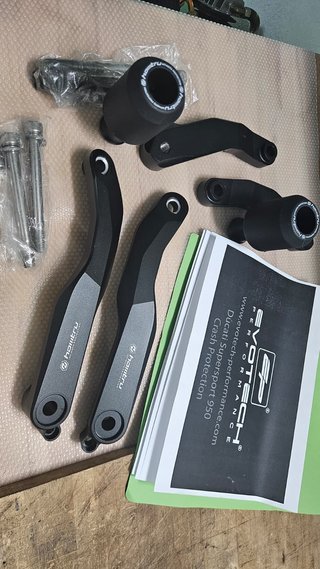 Topes Anticaída para Ducati SuperSport 950
