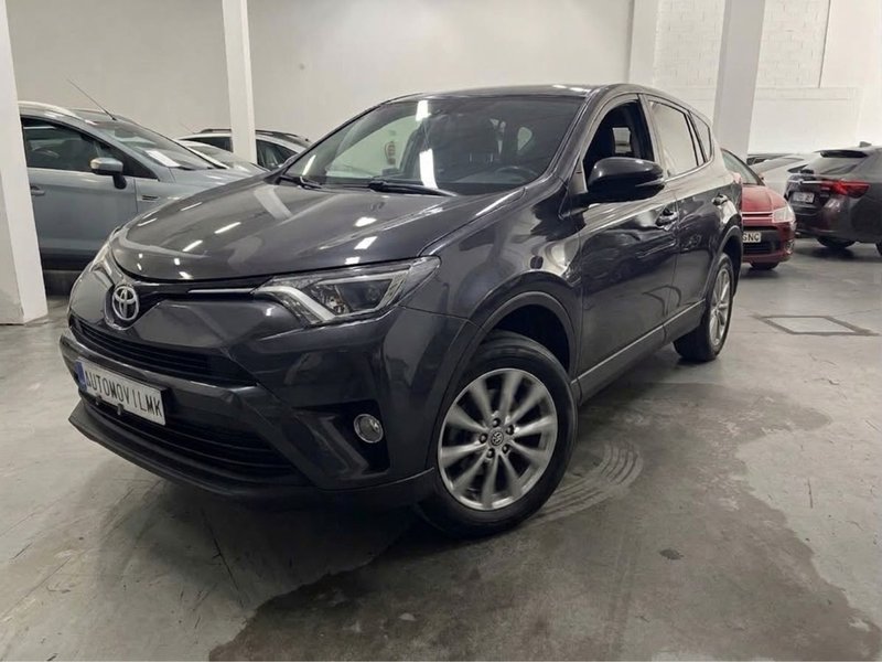 Toyota RAV4 2015