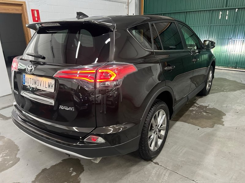 Toyota RAV4 2015, foto 7