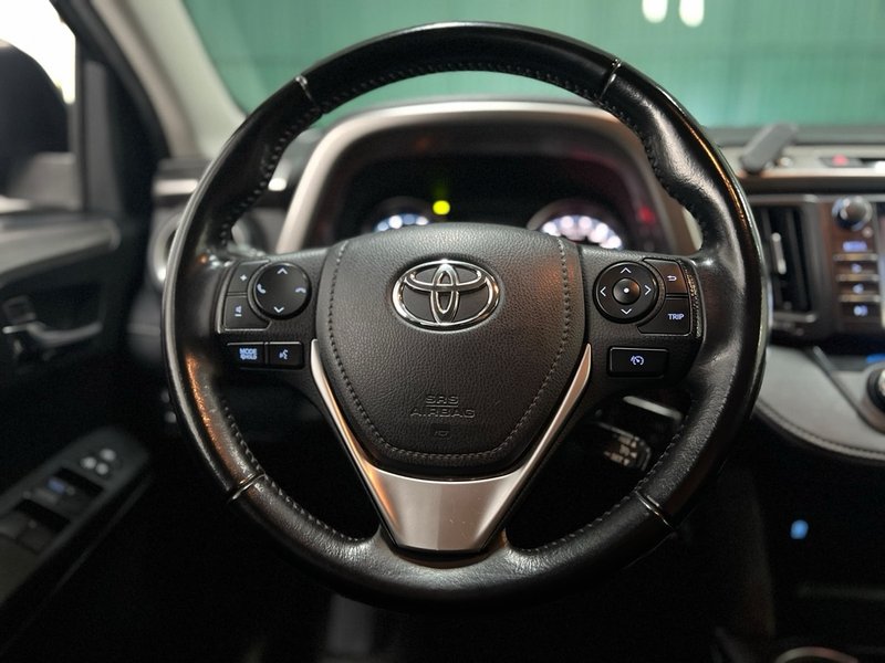 Toyota RAV4 2015, foto 17